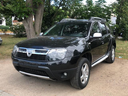 Vous cherchez une DACIA DUSTER occasion sur LYON? Conseil auto des monts d'or recherche et contrôle sur le terrain de votre prochaine voiture.