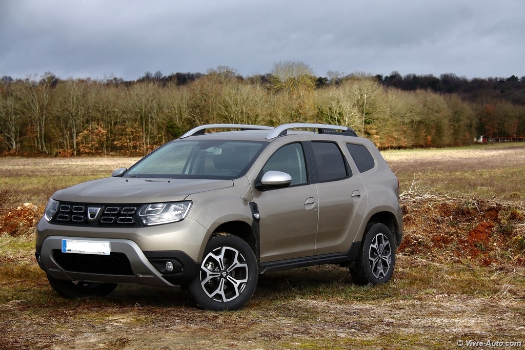 Vous cherchez une DACIA DUSTER occasion sur LYON? Conseil auto des monts d'or recherche et contrôle sur le terrain de votre prochaine voiture.