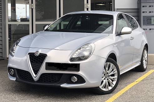 Professionnel ou particuliers , nous vous accompagnlons lors de l'achat, de la location, ou de la vente de votre Alpha Romeo Giulietta.