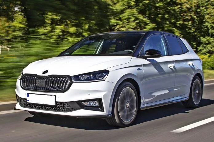 Vous cherchez une Skoda Fabia sur Lyon? Conseil auto des monts d'or recherche et inspecte votre futur voiture d'occasion afin de l'acheter au bon prix et en bon état
