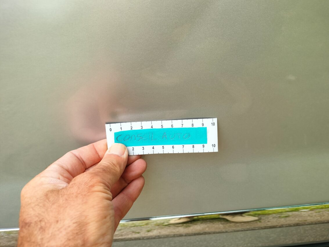 Citroën C5 bosse aile arrière