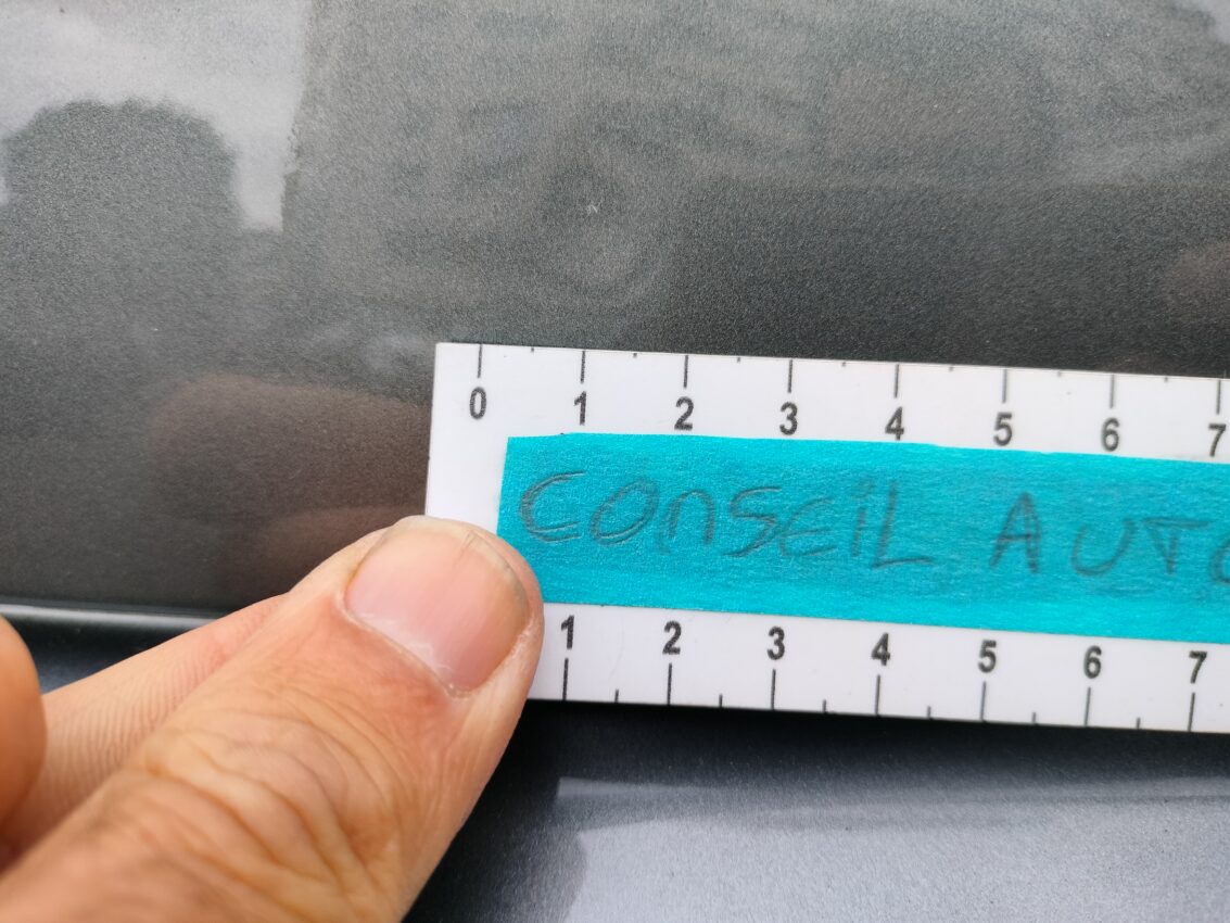 Impact de grêle sur aile arrière